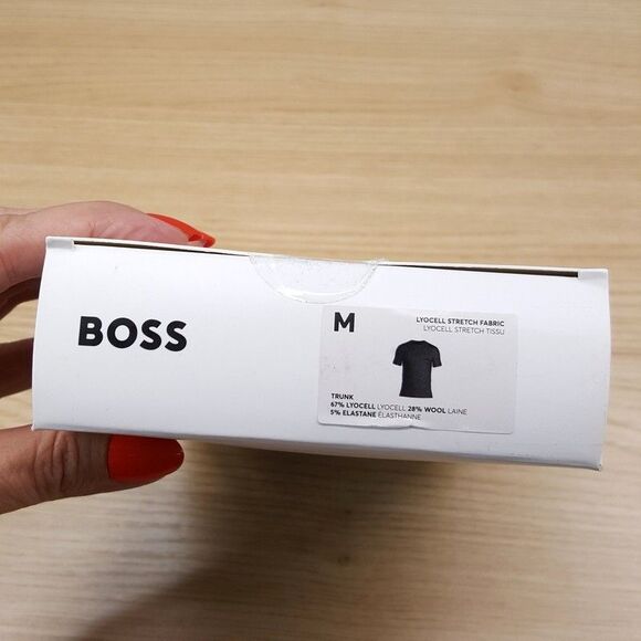 HUGO BOSS Shirt Mens Medium Gray Pullover Crew Wool Lyocell Blend Logo T-Shirt - Picture 3 of 6